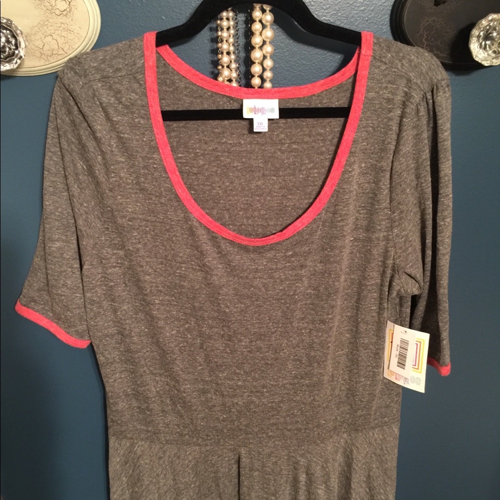 NWT LuLaRoe Nicole
